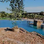 Çiftlik konaklama Li Calizzi Arte E Natura *